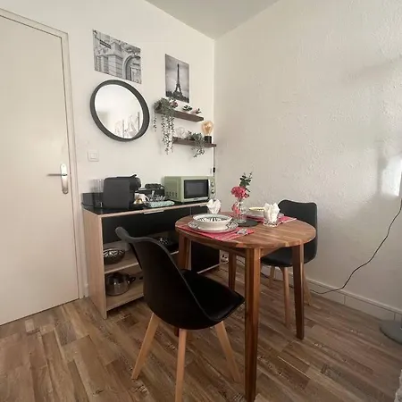 Studio Avenue De Paris A Apartment *
