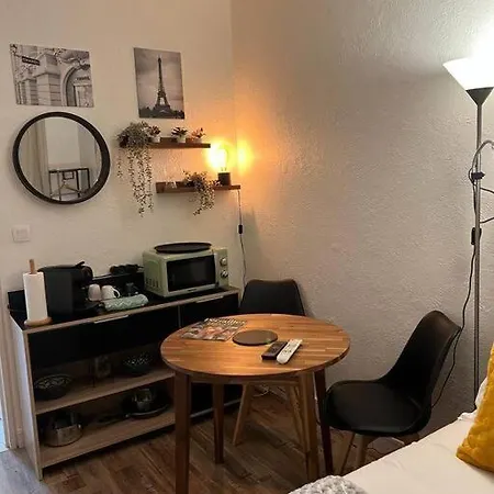 Apartment Studio Avenue De Paris A *